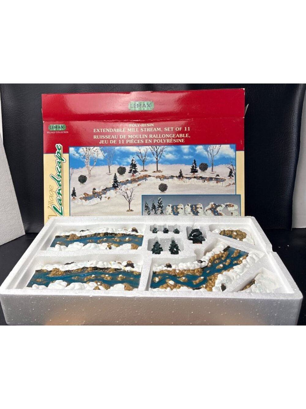Lemax Extendable Mill Stream Village Landscape Set Polyresin 2000